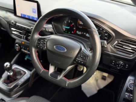 2020 Ford Focus - photo 8