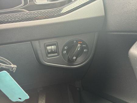 2025 Volkswagen Polo - photo 18