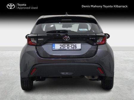 2025 Toyota Yaris - photo 4
