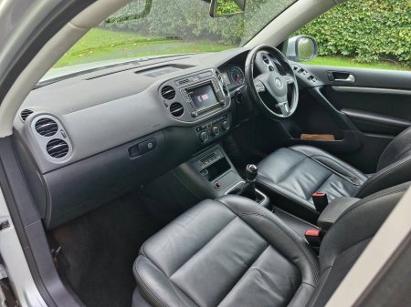 2016 Volkswagen Tiguan - photo 17