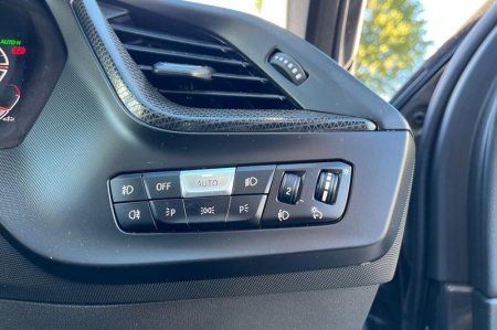 2021 BMW 1-Series - photo 26