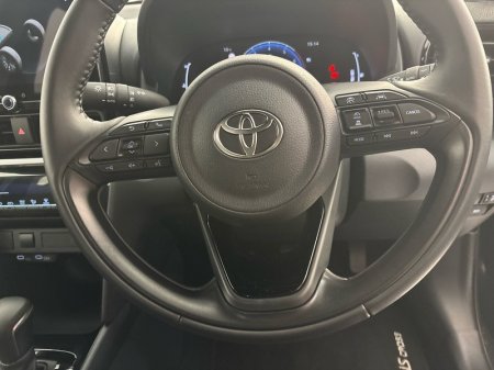 2026 Toyota Yaris Cross - photo 13