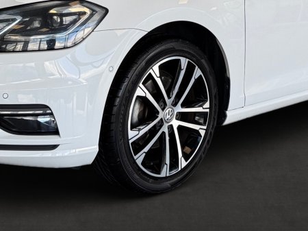 2019 Volkswagen Golf - photo 10