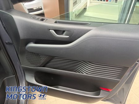 2026 Hyundai Staria - photo 7