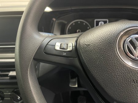 2020 Volkswagen Polo - photo 16