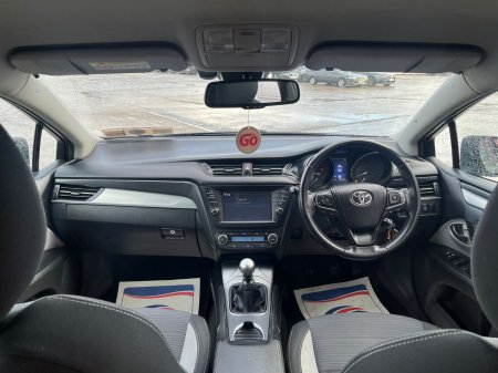2016 Toyota Avensis - photo 13