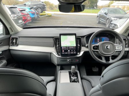 2025 Volvo XC90 - photo 13