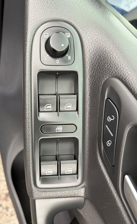2012 Volkswagen Golf - photo 14