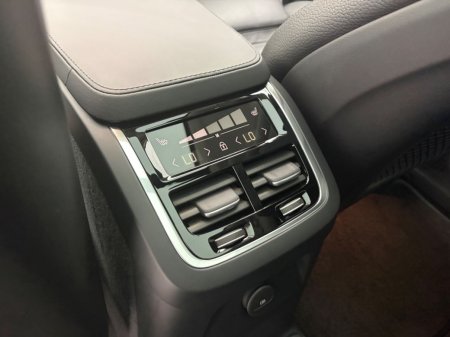 2024 Volvo XC90 - photo 20