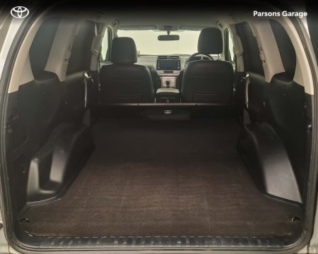 2021 Toyota Land Cruiser - photo 6