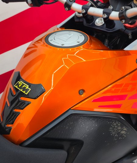 2013 KTM 1190 - photo 15