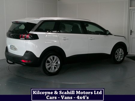 2018 Peugeot 5008 - photo 8