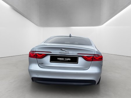 2016 Jaguar XF - photo 3