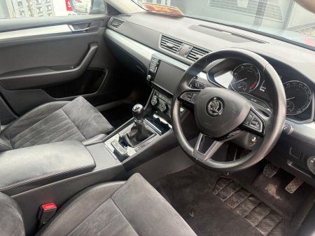 2017 Skoda Superb - photo 9