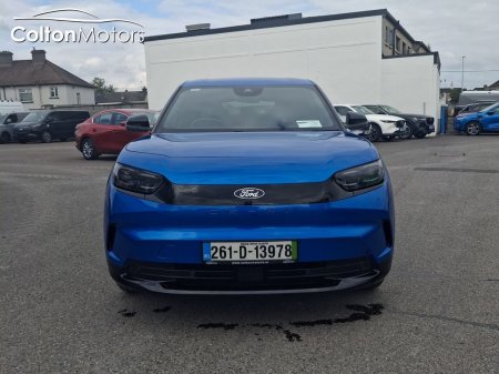 2026 Ford Capri - photo 4