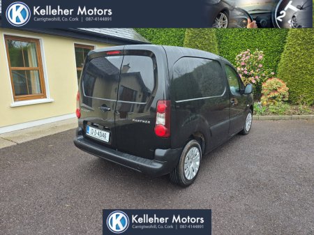 2012 Peugeot Partner - photo 11