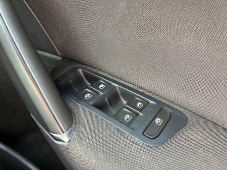2017 Volkswagen Golf - photo 15