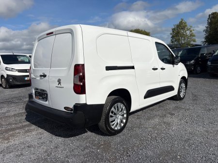2022 Peugeot Partner - photo 2