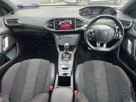 2017 Peugeot 308 - photo 15