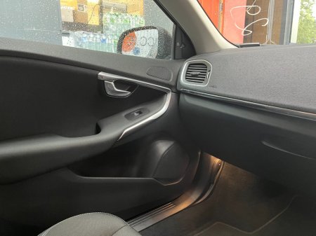 2018 Volvo V40 - photo 11