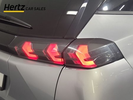 2023 Peugeot 2008 - photo 8