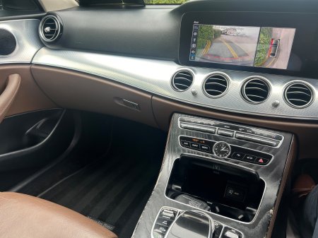 2019 Mercedes-Benz E-Class - photo 12