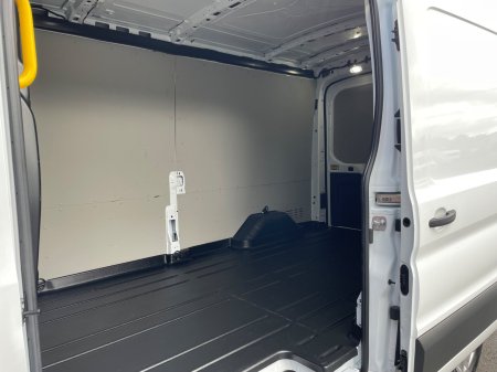 2021 Ford Transit - photo 15