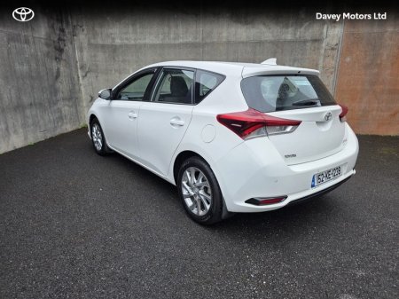2015 Toyota Auris - photo 14