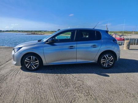 2023 Peugeot 208 - photo 4