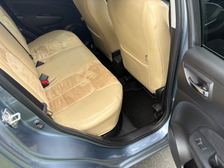 2013 Suzuki Swift - photo 10