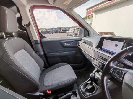 2024 Ford Transit Courier - photo 9