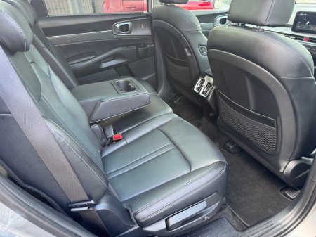 2025 Kia Sorento - photo 15
