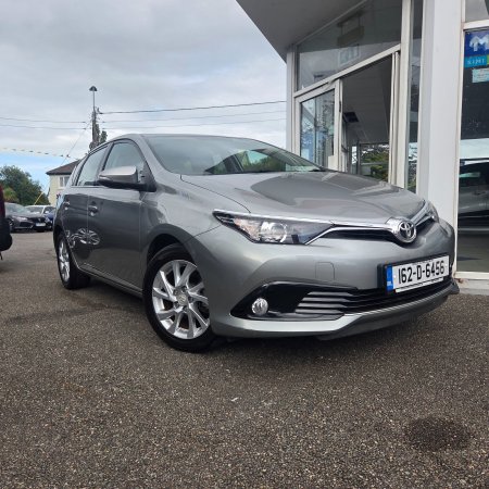 2016 Toyota Auris 1.2 D4-T 5Dr Luna