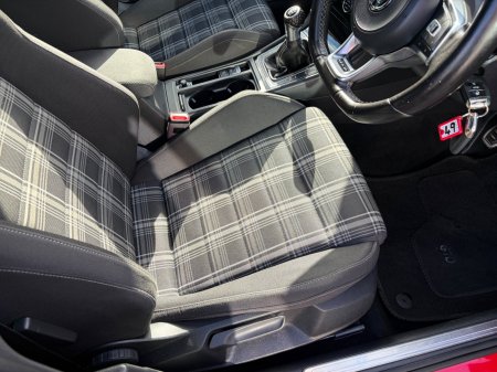 2017 Volkswagen Golf - photo 16