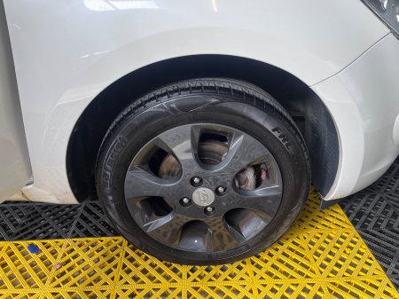 2012 Hyundai i20 - photo 19