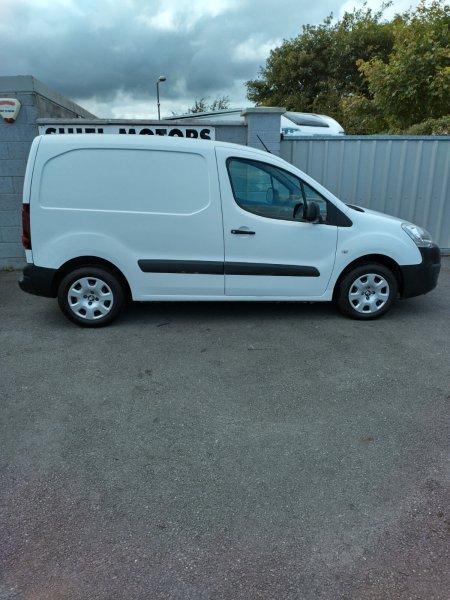 2018 Peugeot Partner