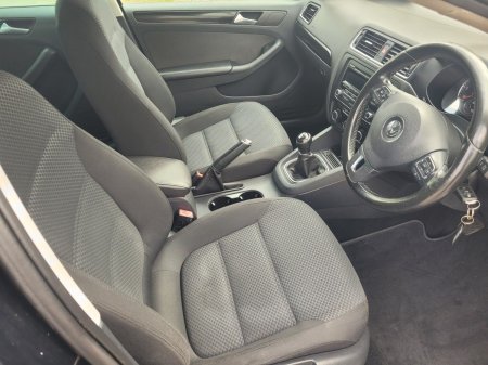 2014 Volkswagen Jetta - photo 5