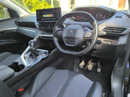 2022 Peugeot 5008 - photo 17