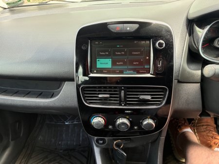 2019 Renault Clio - photo 21
