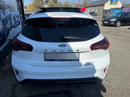 2023 Ford Focus - photo 4