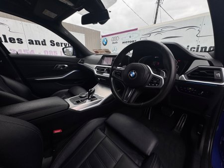 2021 BMW 3-Series - photo 12