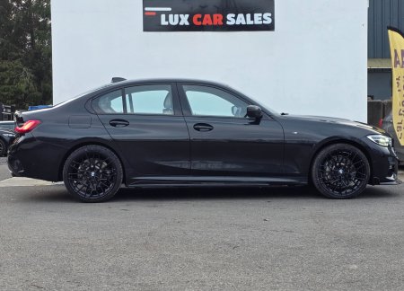 2021 BMW 3-Series - photo 2