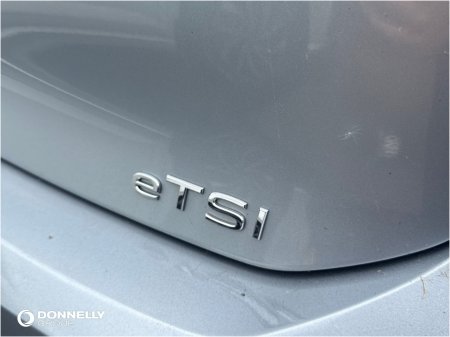 2025 Volkswagen Golf - photo 19