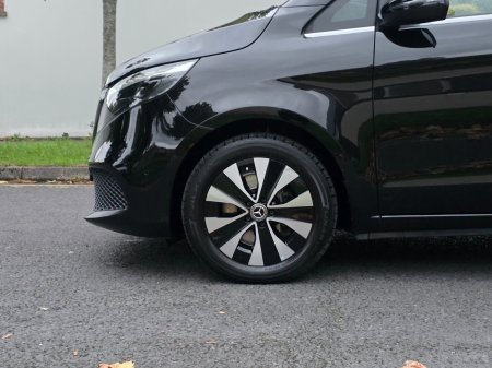 2023 Mercedes-Benz V-Class - photo 16