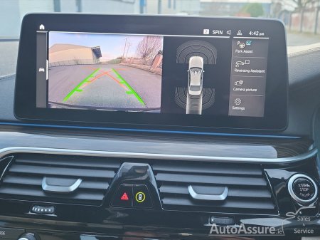 2023 BMW 5-Series - photo 21
