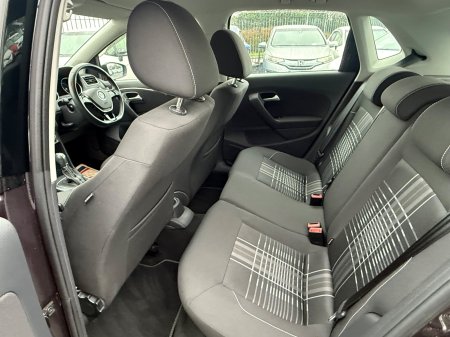 2015 Volkswagen Polo - photo 14