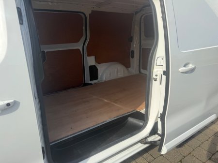 2019 Vauxhall Vivaro - photo 16