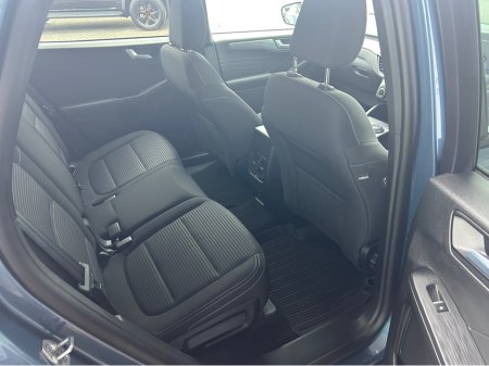 2023 Ford Kuga - photo 5