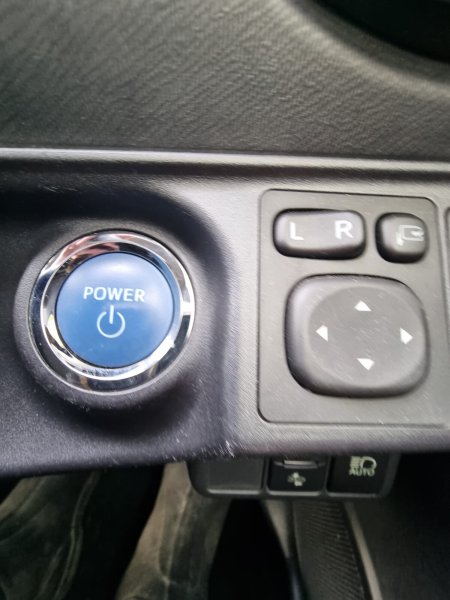 2020 Toyota Aqua - photo 13