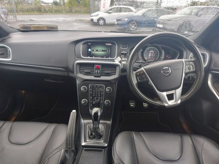 2019 Volvo V40 - photo 16